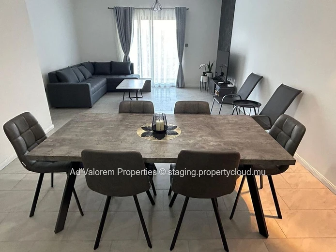 À vendre, appartement spacieux a Flic en Flac
