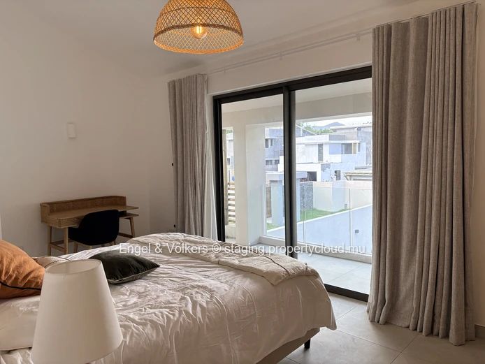 FOR RENT - 4-bedroom villa in Tamarin