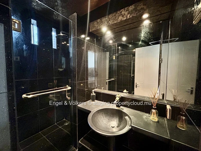 Exceptional House for Sale in Albion – Mauritian Citizens Only