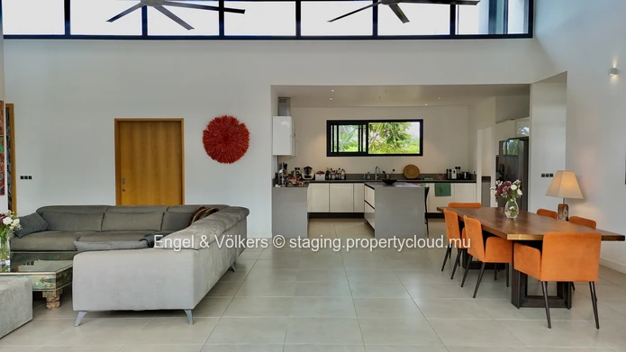 Secluded Island Lifestyle: Spacious Villa with Scenic Mountain Views