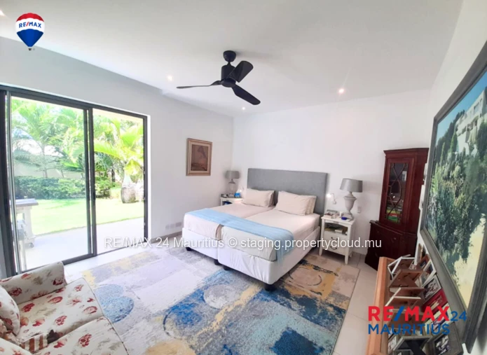 Spacious 3 Bedroom Home with Large Garden &  Pool