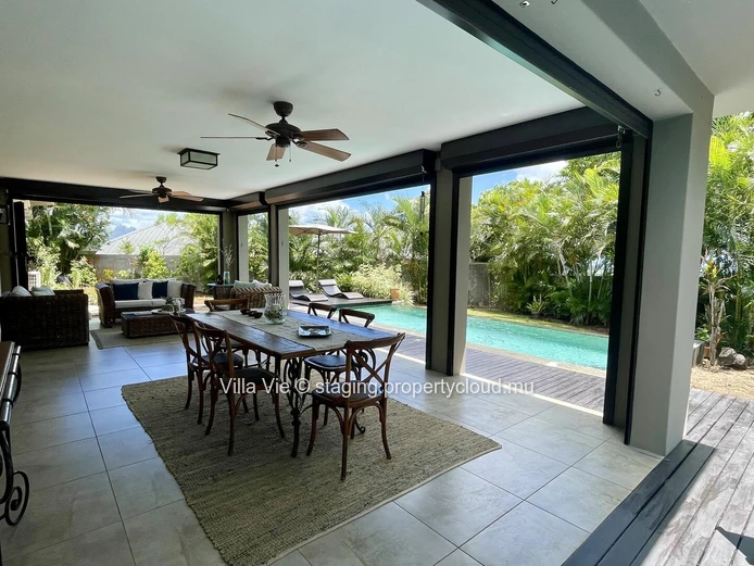Mont Piton - Spacieuse villa de 4 chambres avec piscine privée