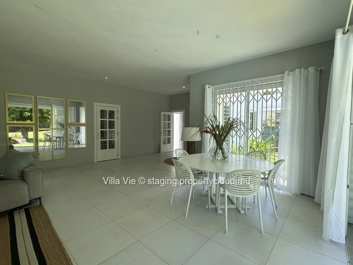 Calodyne - Charmante maison de 3 chambres en-suite avec piscine (Mandat exclusif)