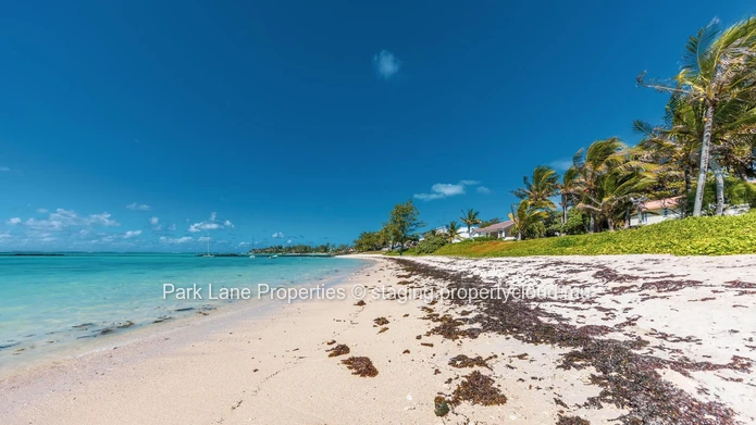 Charmante maison familiale à quelques pas de la plage, avec vue mer partielle et accès direct (Mandat exclusif)