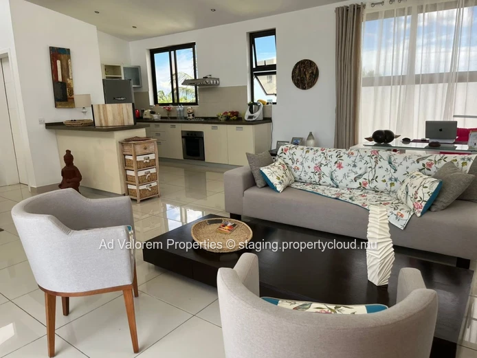 Penthouse à vendre a Rivière Noire!