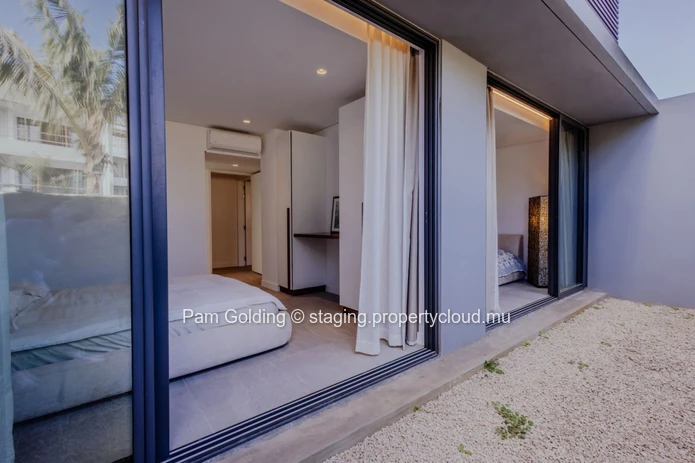Vivez l'expérience d'être propriétaire de votre propre maison avec vue sur la mer. (Mandat exclusif)