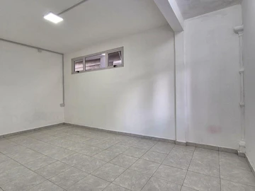 12 Bedroom Building