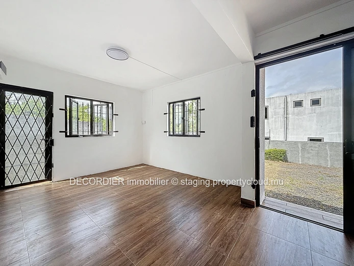 Single-Storey House with Garden – Grand Baie