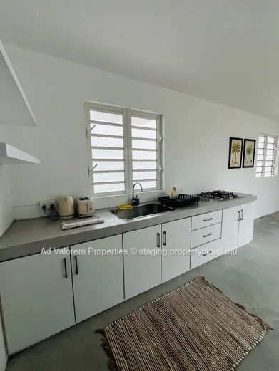 Grande Maison 9 Chambres à Vendre à La Gaulette
