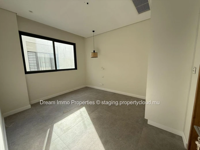 Superb Apartments With Sea Or Mountain Views Within A Beachfront Residence - Mauritius