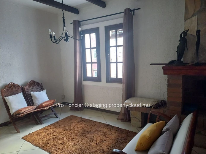 Apartment for sale in Roches Brunes - Don't Miss!