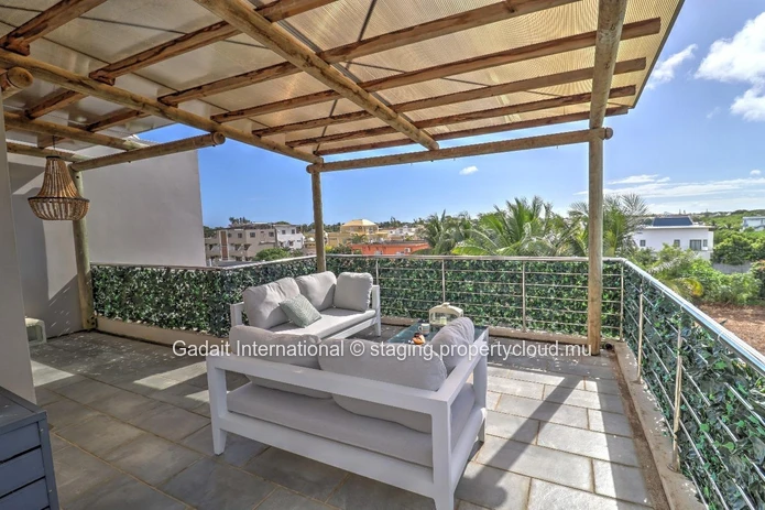 Contemporary Penthouse in Trou aux Biches – Open View and Beach Access 200 Meters Away