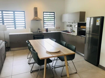 Townhouse, Duplex de 3 Chambres