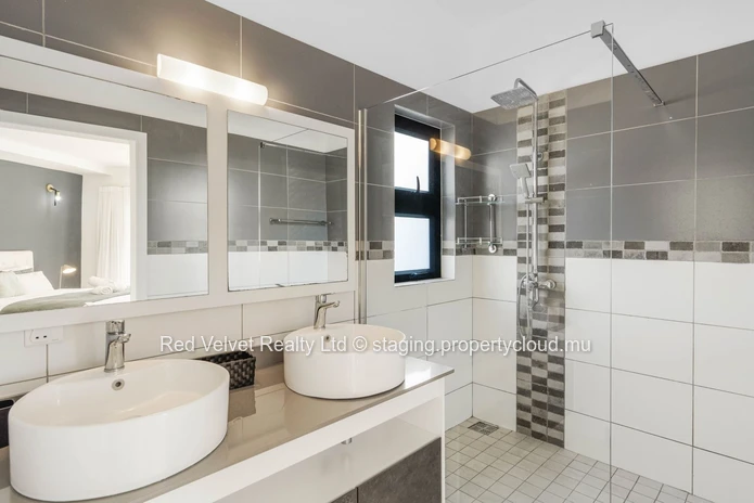 Penthouse en front de mer avec vue sur l'océan – 3 chambres – Flic en Flac