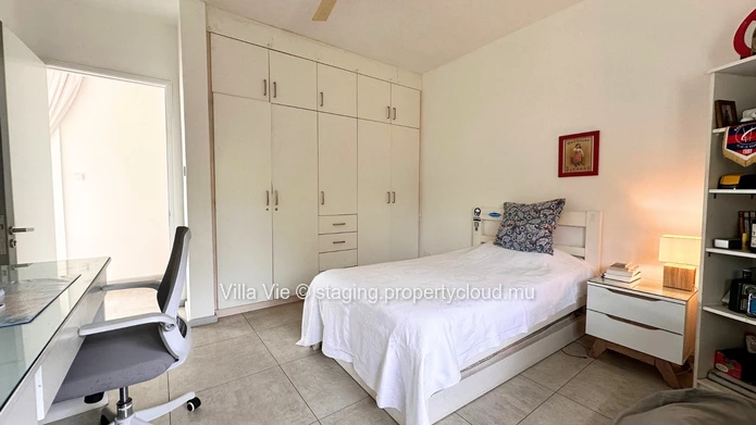 Élégante villa de 4 chambres avec bureau/studio, et piscine privée