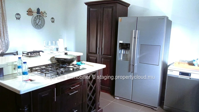 Élégante Maison de 3 Chambres à Vendre dans une residence privée et calme à Tamarin.