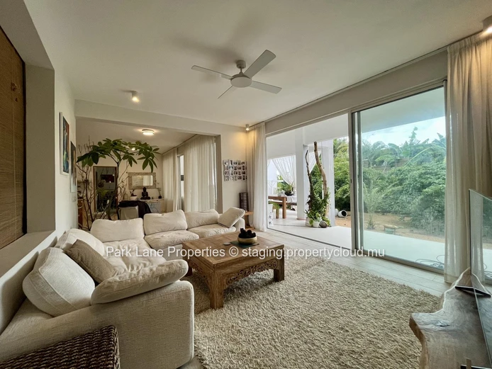 Spacious and modern apartment