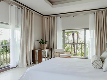 6 Bedroom Villa