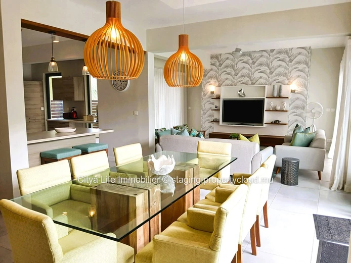 Welcome to your dream home in paradise! 