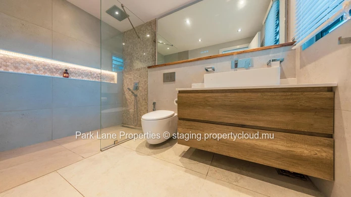 Elegant 4-Bedroom Villa with Heated Pool, Gym, and Office