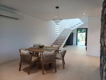 4 Bedroom Villa
