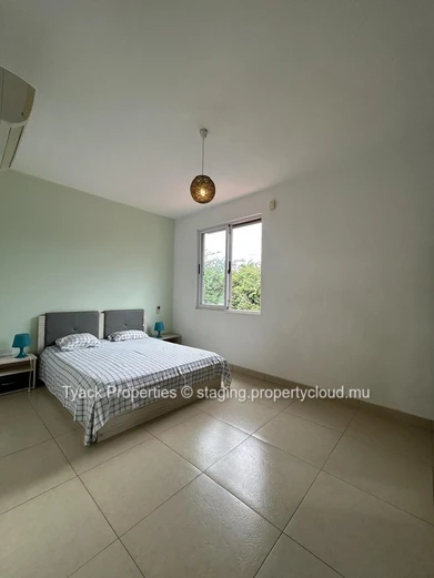 Modern 3-Bedroom Duplex with Jacuzzi Near the Beach – RES Scheme
