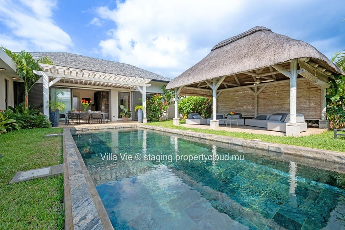 Grand Baie - Beautiful 4-bedroom en-suite villa, pool and gazebo