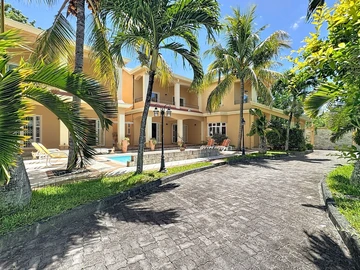 Maison de 10 Chambres