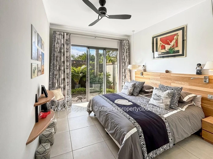 Luxury 3-Bedroom Villa with Private Pool – Balaclava