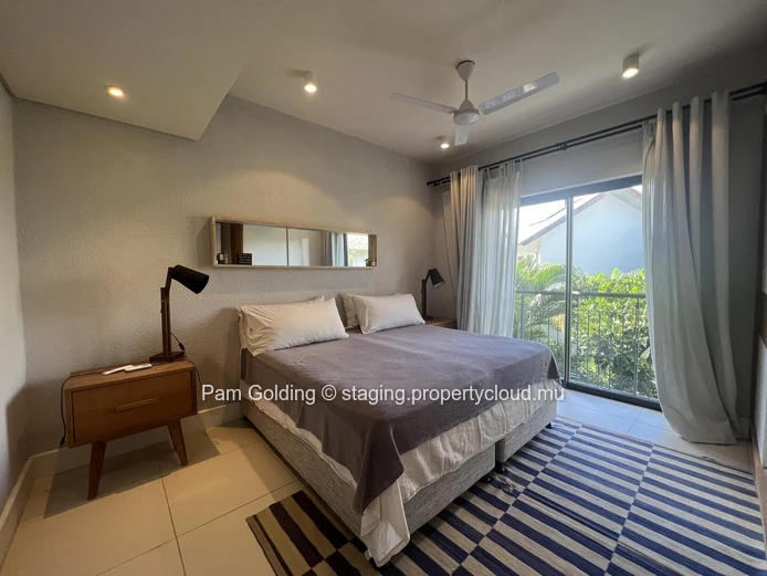 Duplex en Bord de Mer de 3 Chambres avec Anneau Privatif | La Balise Marina, Rivière Noire (Mandat exclusif)