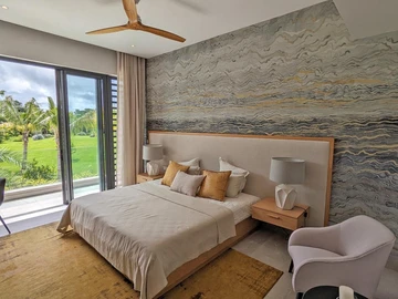 5 Bedroom Villa
