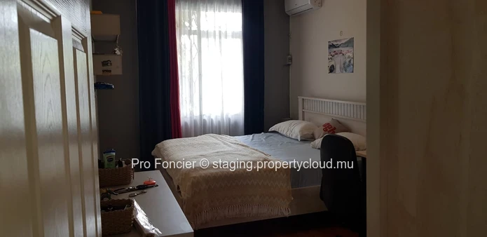 Maison à vendre à Quatre-Bornes - Vivre au centre et rentabiliser votre bien