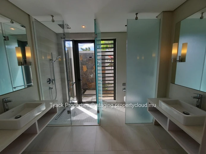 À Louer – Villa Preuneuse, Anahita