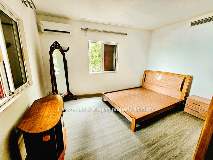 Appartement Pied Dans L'eau À Vendre À Grand Baie