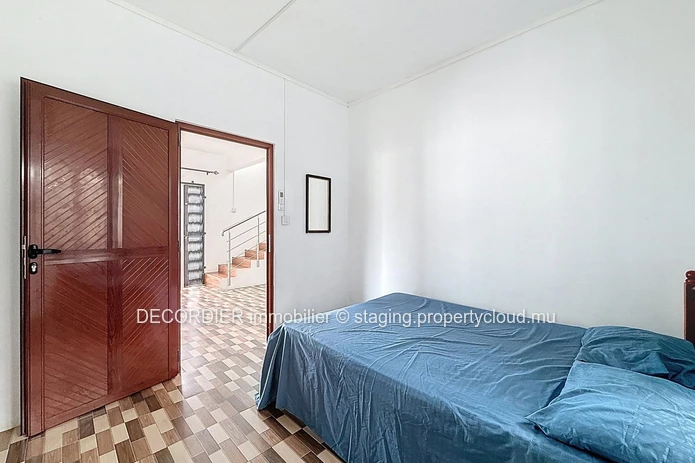 176 sqm Home Ideally Located in Sottise