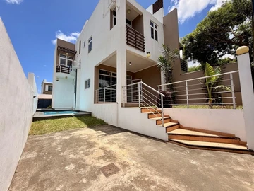 2 Bedroom Townhouse, Duplex