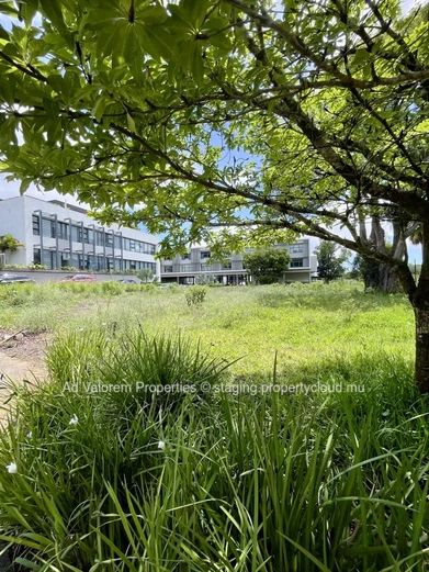 For Sale: 2,000 m² Commercial Plot – Vivea Business Park, Moka