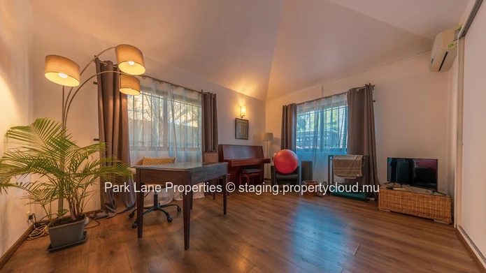 Elegant family home in Saint Antoine