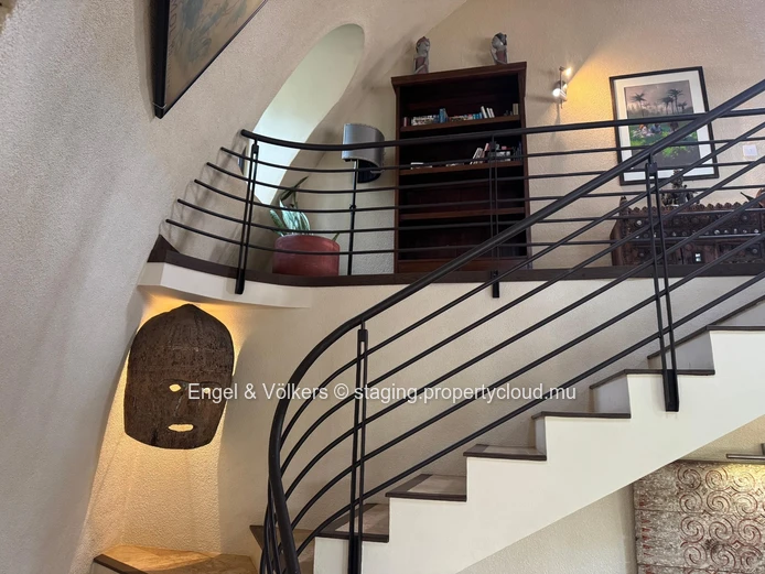 Unique Dome-Shaped Luxury Villa