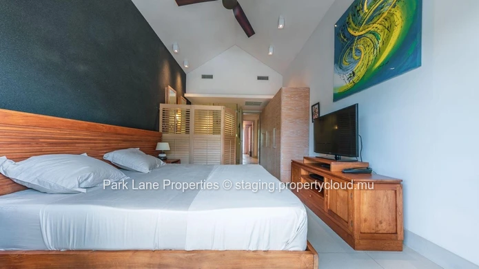 Duplex élégant avec accès direct à la Marina