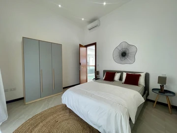 4 Bedroom Villa