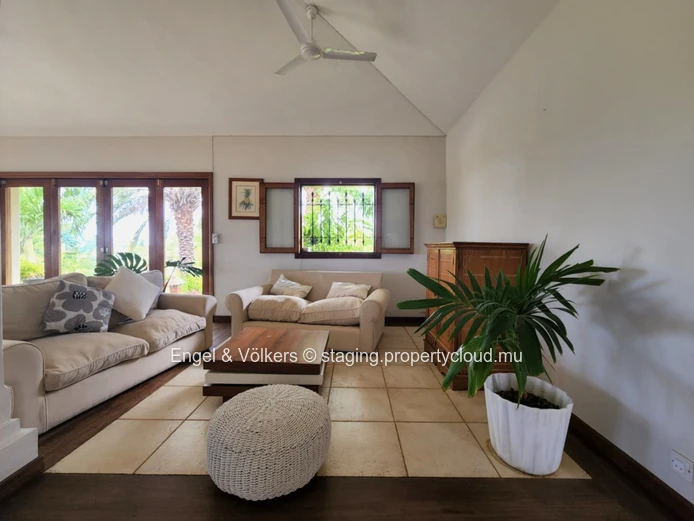 Large Family Home in Residential Estate