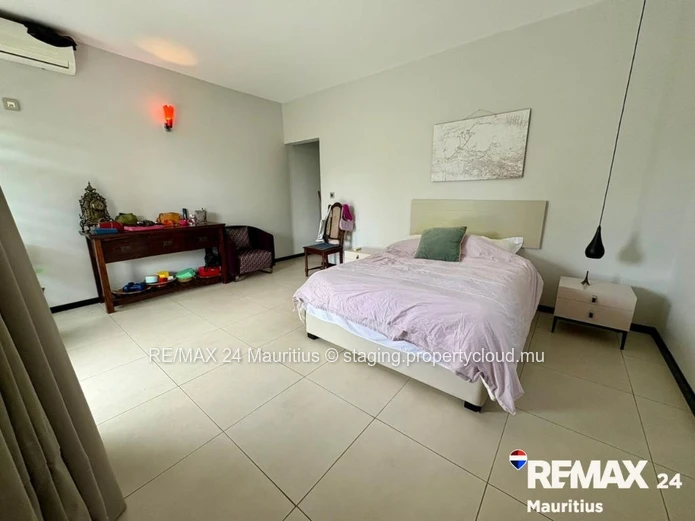 Modern & Lage Modern Home for Rent