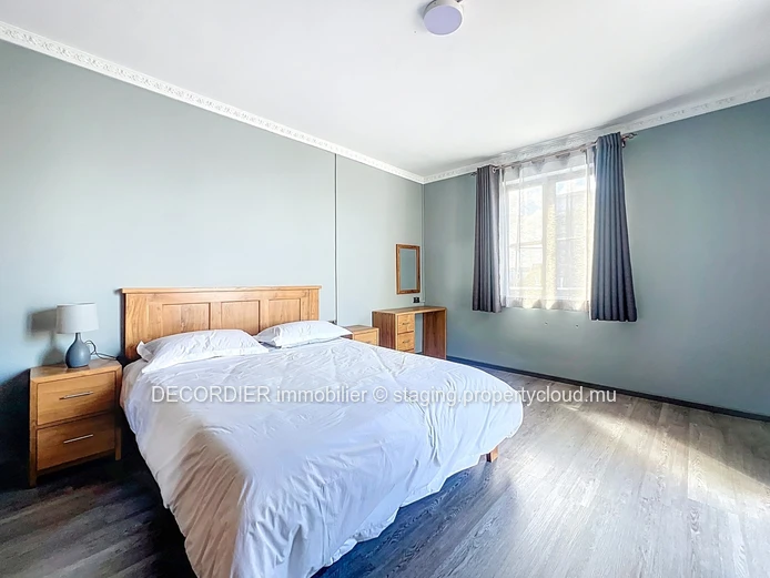 Appartement au 1er étage avec terrasse spacieuse