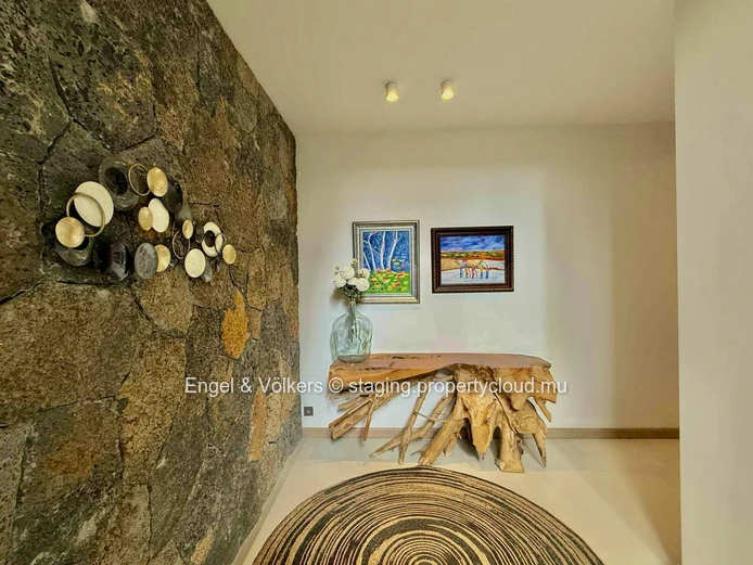 A Modern Masterpiece with Breathtaking Views