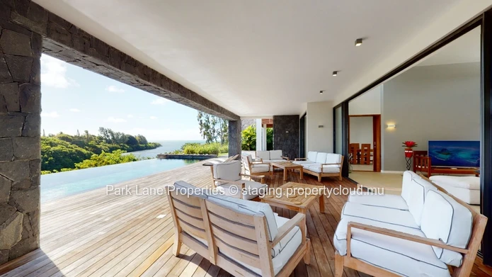 Villa for sale at Azuri.