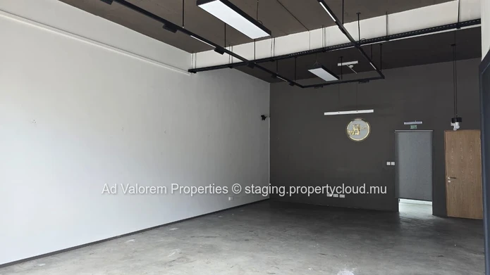 Commercial Space for Rent – La Preneuse, Black River