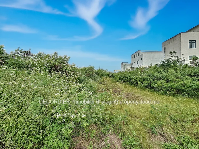 À Vendre Péreybère Terrain Résidentiel