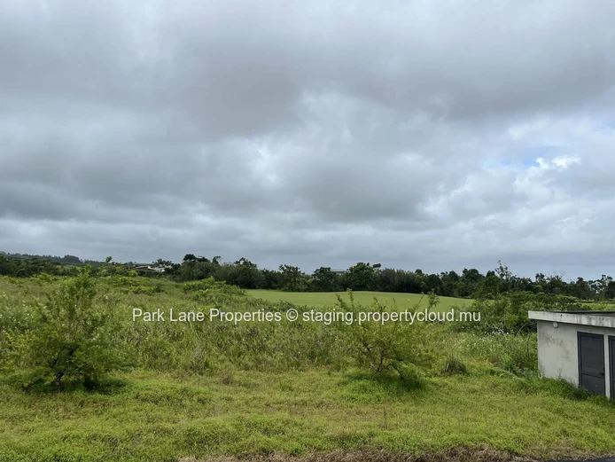 Remarkable Residential Plot within the Prestigious Avalon Golf Estate