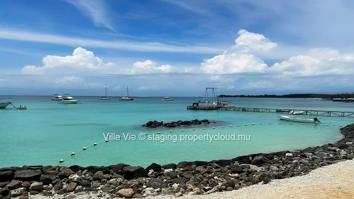Mont Choisy - Appartement de 3 chambres en-suite pieds dans l'eau (Mandat exclusif)